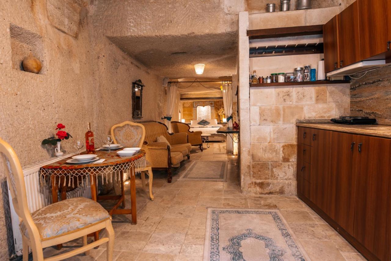 Adelya Cave Hotel Apartments Goreme Bagian luar foto